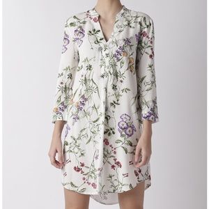 5 for $25** Floral dress